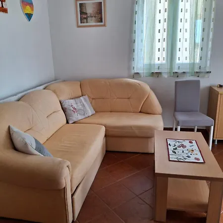 Jadranka * 普莱曼图拉